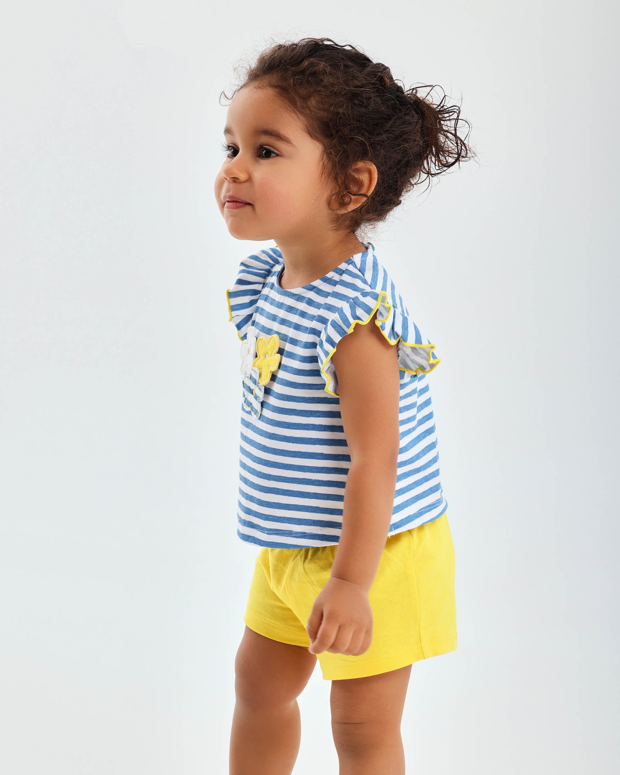 Mediterranean Daisy Short Set | The Sunshine Play Essential