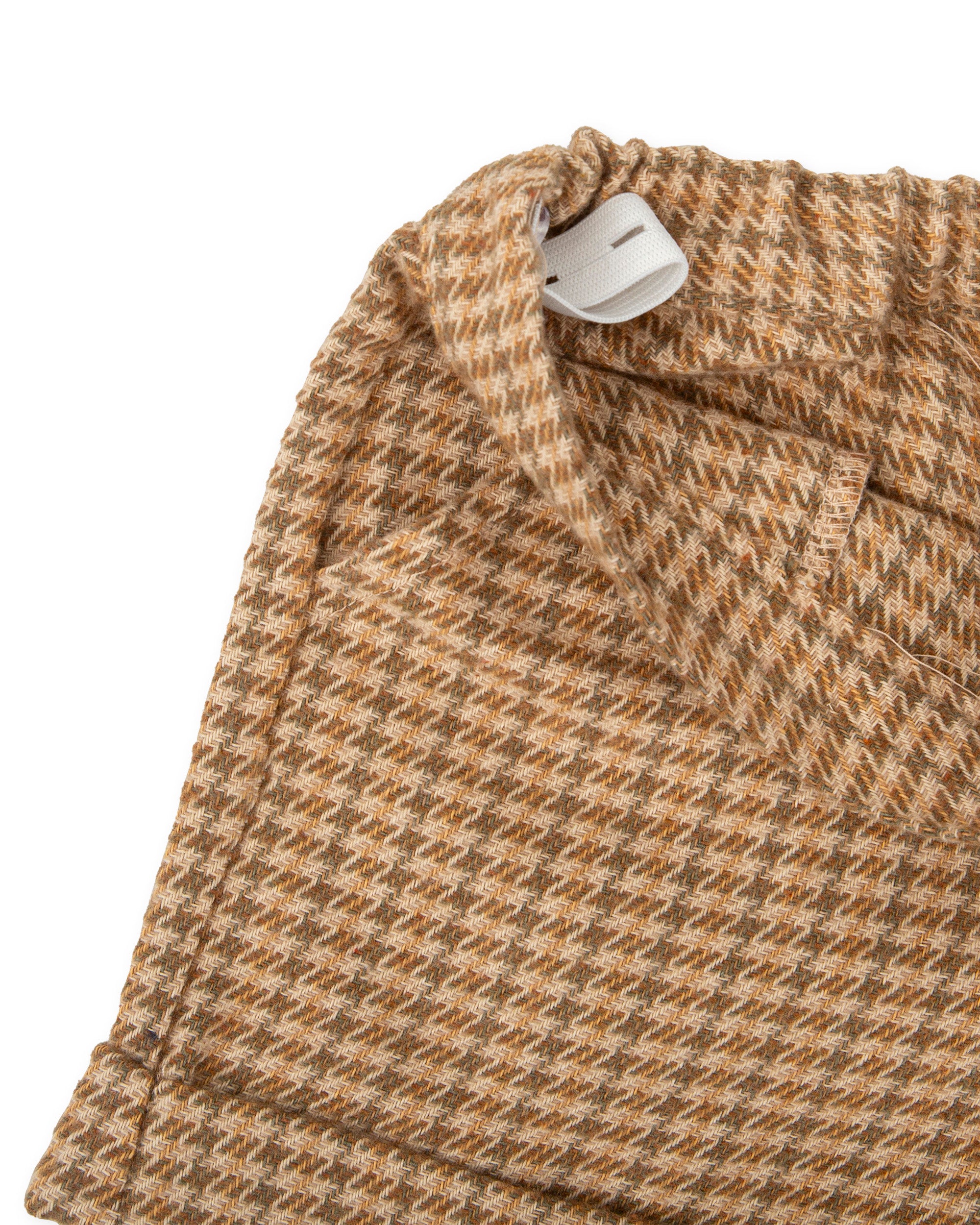 SHORTS WITH SOCKS CINNAMON