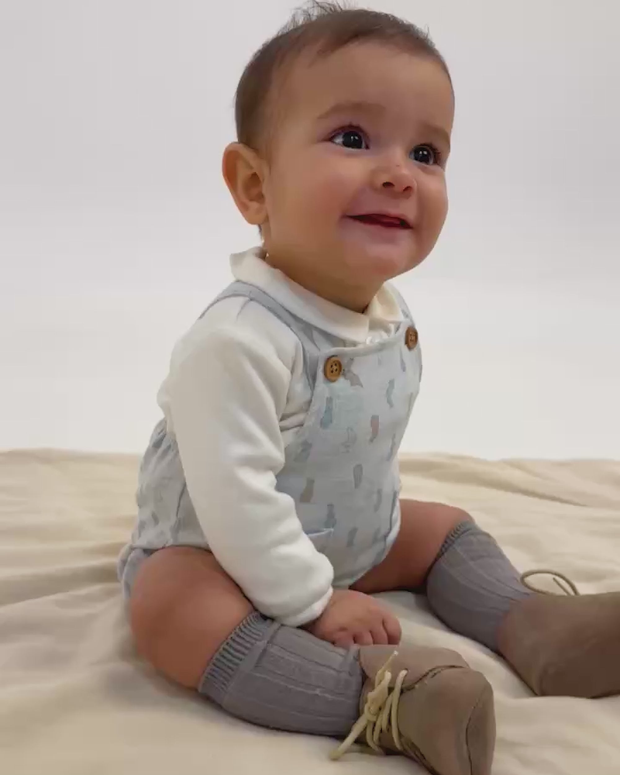 BABY ROMPER WITH BUNNY PRINT